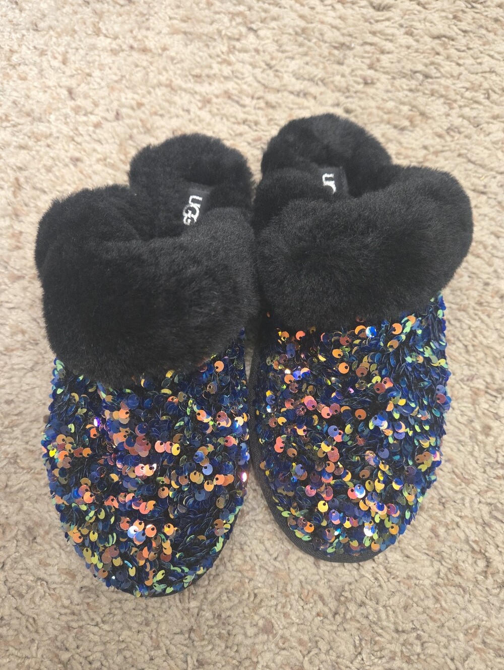 UGG Scuffette II Stellar Sequin slippers Size 8 NWOT